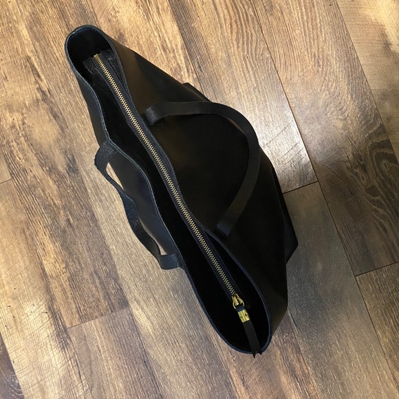 Madewell The Zip-Top Transport Tote - Picture 4 of 5